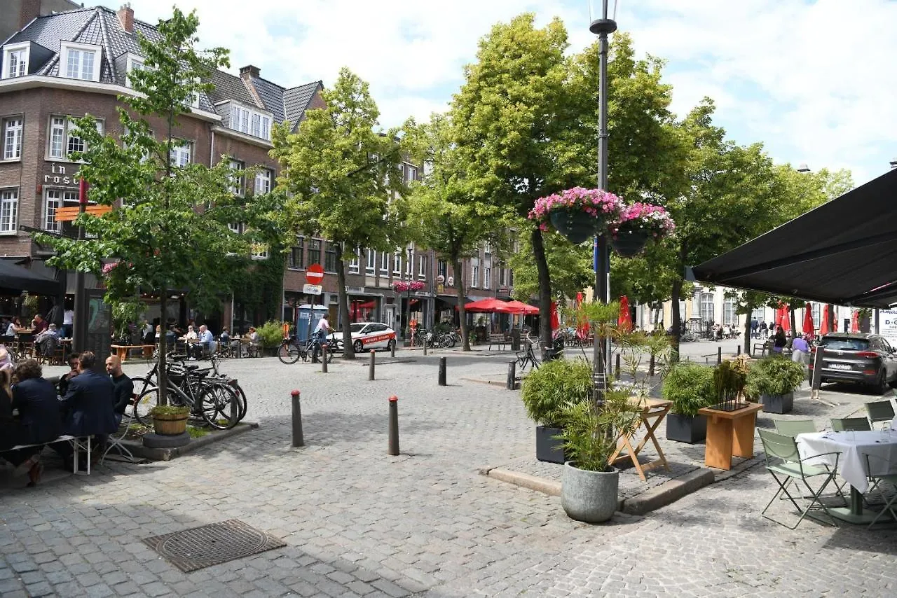 Vrijdagmarkt By Lit D'Art Apartment Antwerp Belgium